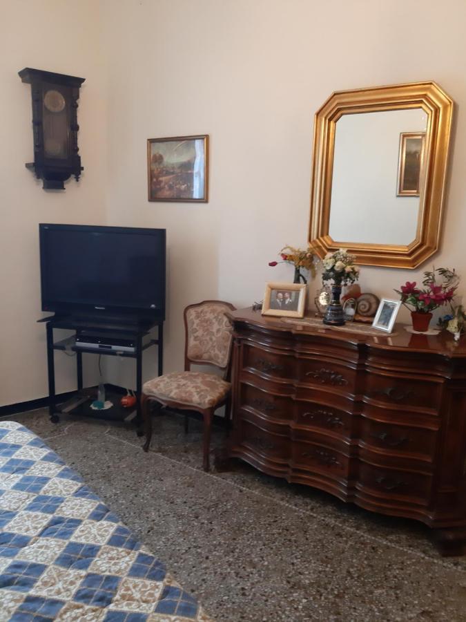 Casa Del Sole Bed & Breakfast Genoa Bagian luar foto